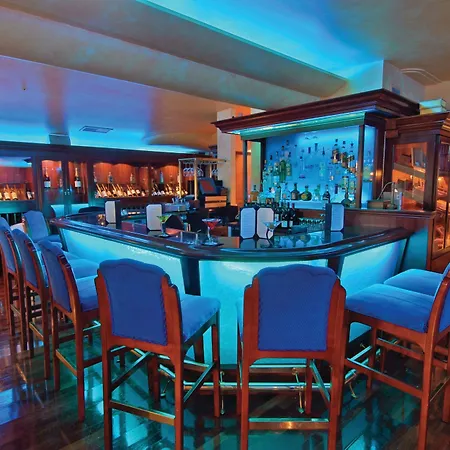 Harrah'S Lake Tahoe, A Caesars Destination-3